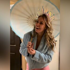 Meet your Posher, Sydnee